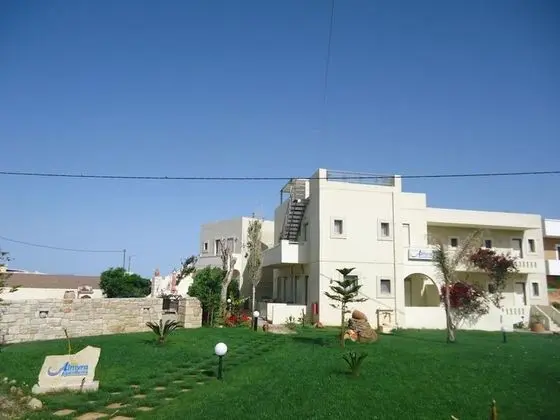 Two Three Bedroom Apt- Sea View Swimming Pool - Dış Mekan