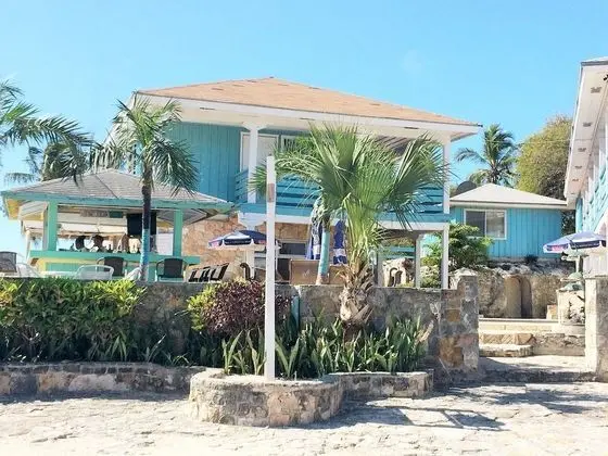 Two Turtles Inn