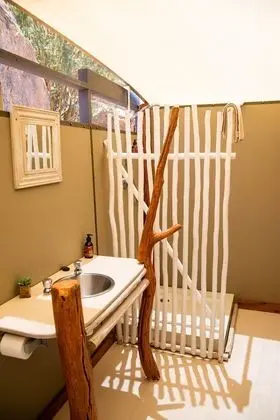 Twyfelfontein Adventure Camp - Banyo Tipleri