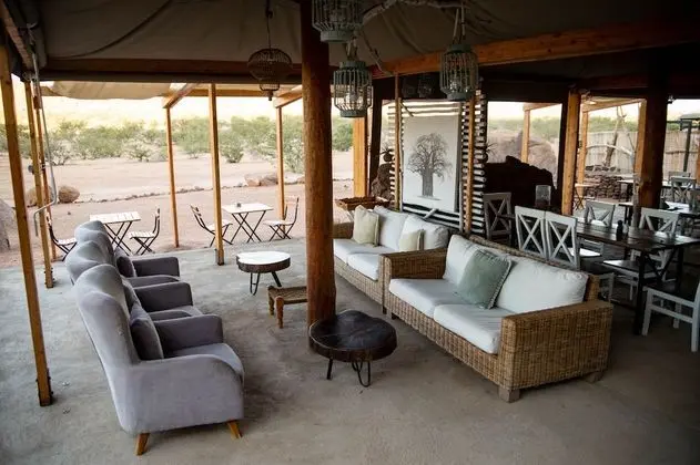 Twyfelfontein Adventure Camp - İç Mekan