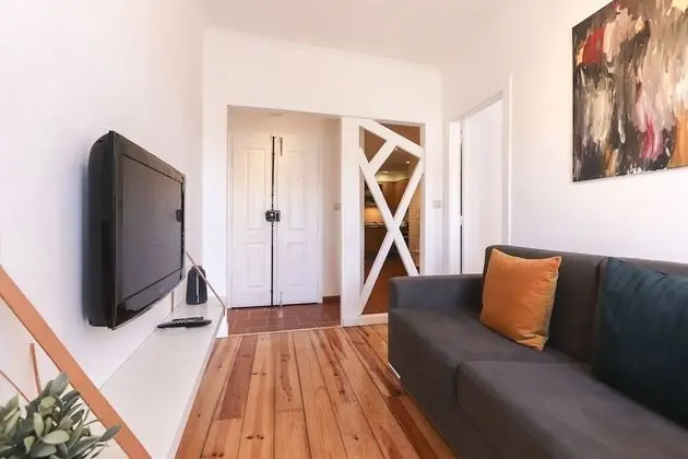 Typical Mouraria by Homing