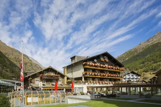 Typically Swiss Hotel Täscherhof - Dış Mekan