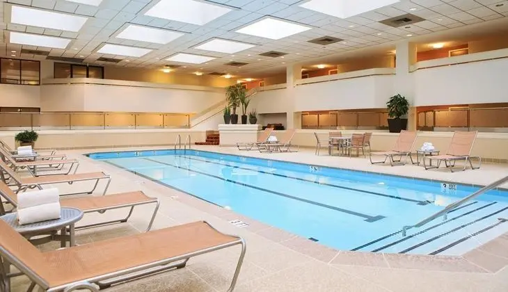 Tysons Corner Marriott - Genel