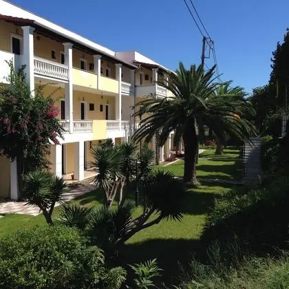 Tzilios Studios - Dış Mekan