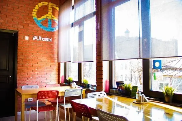 U Hostel