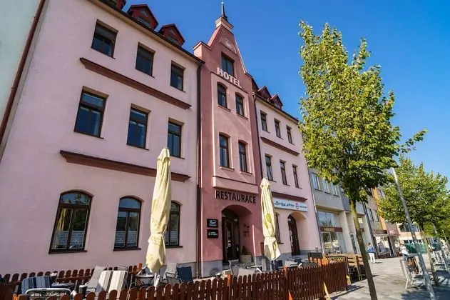 Hotel U Labutě - 1