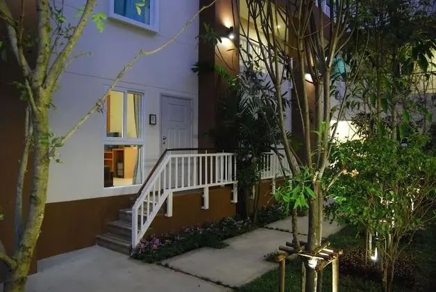 U Tiny Boutique Hotel Suvarnabhumi Bangkok - Dış Mekan