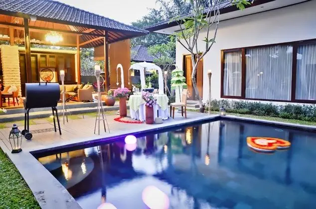 Ubud Raya Resort - Havuz