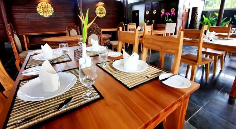 Ubud Raya Resort - Yeme / İçme