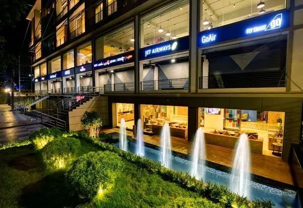 Udaan Clover Hotel Banquet & Spa - Dış Mekan