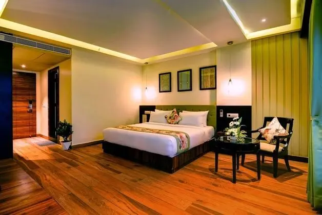 Udaan Clover Hotel Banquet & Spa - Oda