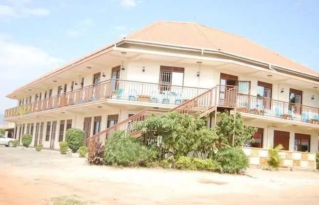 Uhuru 50 Hotel