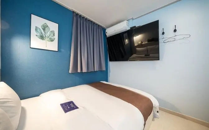 Uiwang Hotel Nine
