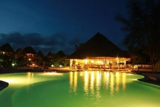 Ujamaa Beach Resort Zanzibar - Havuz