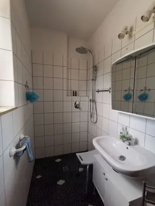 Ulm 2-room Apartment Near University & City Centre - Banyo Tipleri