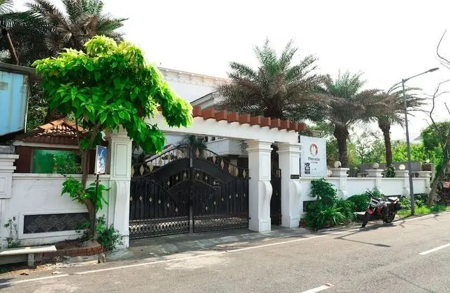 Ulo Cloud 7 Resort