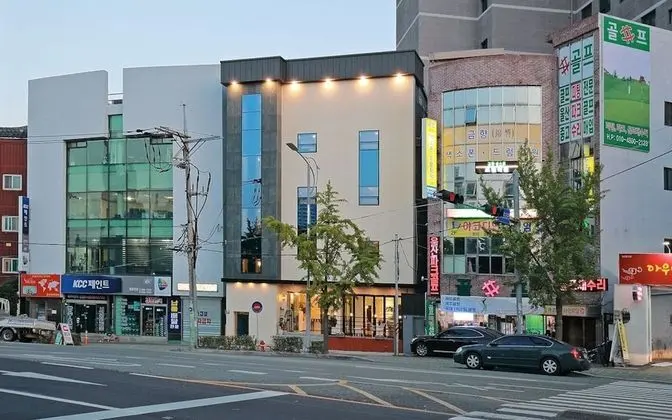 Ulsan Dalbit Eunhasu Guest House