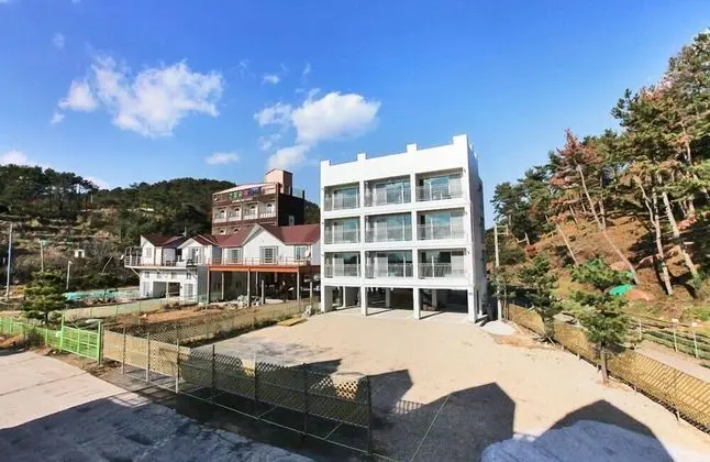 Ulsan Ganjeolgot View Pension - Dış Mekan