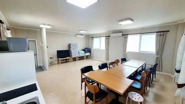 Ulsan Ganjeolgot View Pension - Oda Düzeni