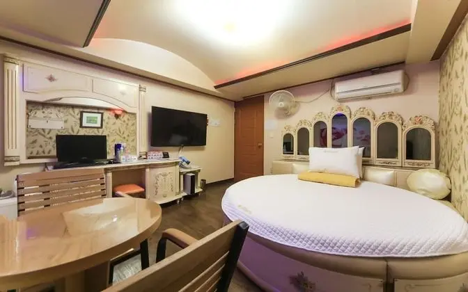 Ulsan Mugeodong Aram