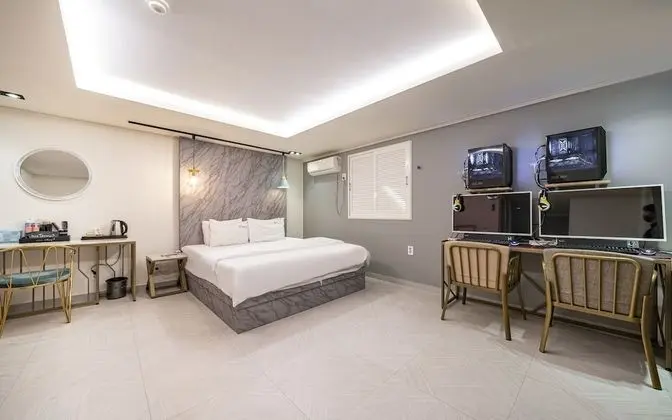 Ulsan Samsan Terra 9