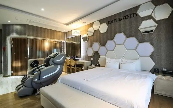 Ulsan Yeongnam Alps Luxury Hotel