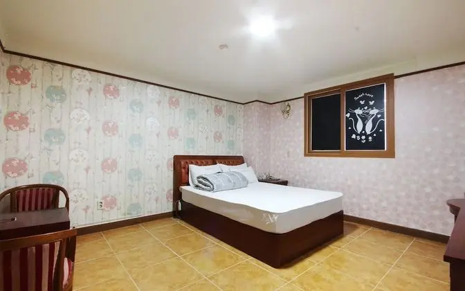 Ulsan Youngnam Alps Valentine Oncheon - Oda