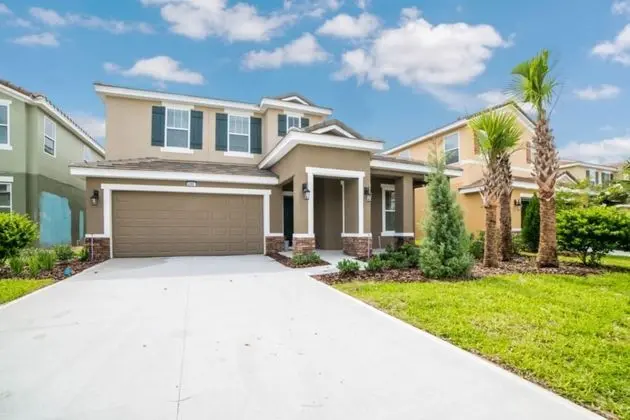 The Ultimate 5 Bedroom 4 Bathroom Solterra