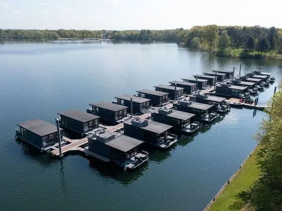 Ultimate Enjoyment in and on the Water in a Luxury Houseboat on the Mookerplas - Dış Mekan