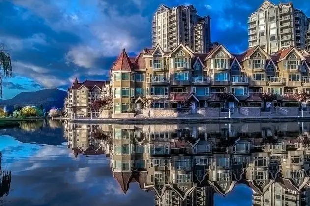 The Ultimate Kelowna Location - Dış Mekan