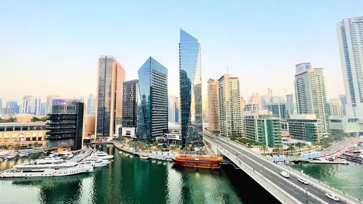 Ultimate Luxury and Stunning Views in Dubai Marina