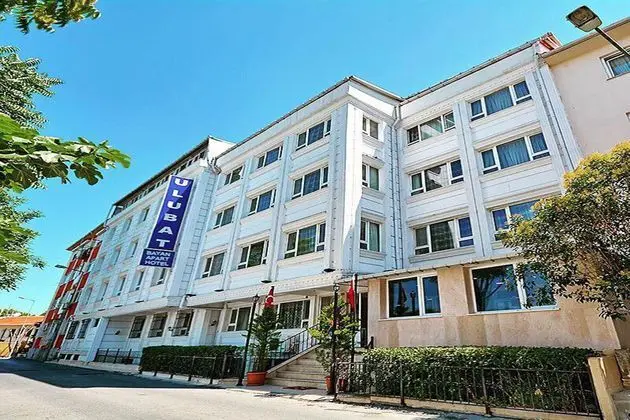 Ulubat Castle Hotel