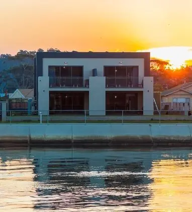 Ulverstone Waterfront Apartments - Dış Mekan