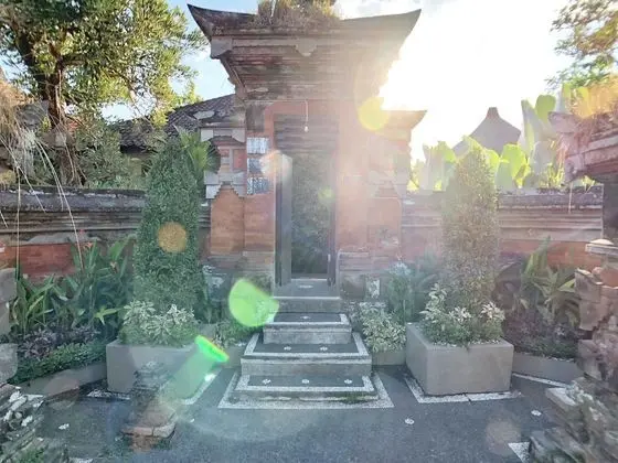 Uma Dewi Guest House - Dış Mekan