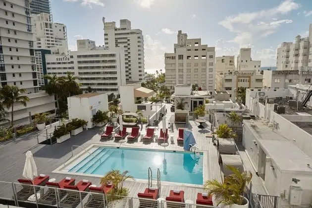 UMA House by Yurbban South Beach - Havuz