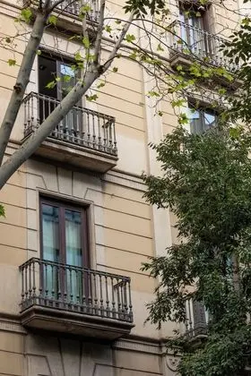 Uma Suites Pau Claris - Dış Mekan
