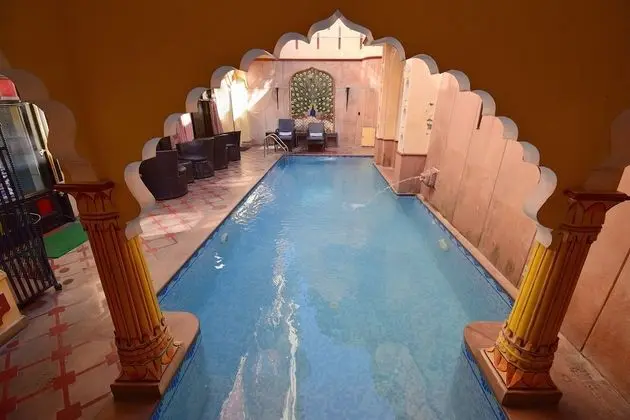 Umaid Mahal - A Heritage Style Boutique Hotel - Havuz