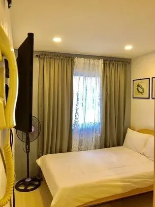 Umali Kayo at Megatower Residences 1 - Oda