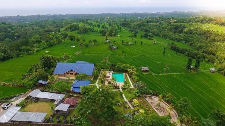 Ume Cantik Villa
