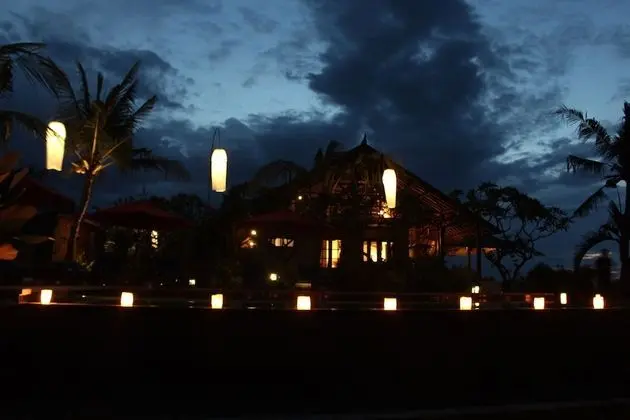 Ume Cantik Villa - Dış Mekan