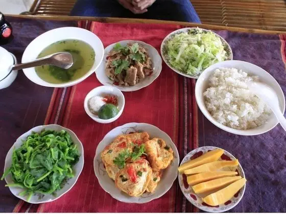 Ume Mai Chau Eco Homestay - Yerinde Yemek