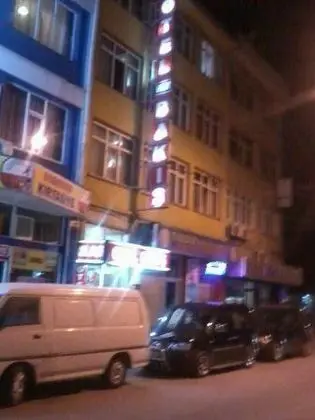 Umut Bakış Otel