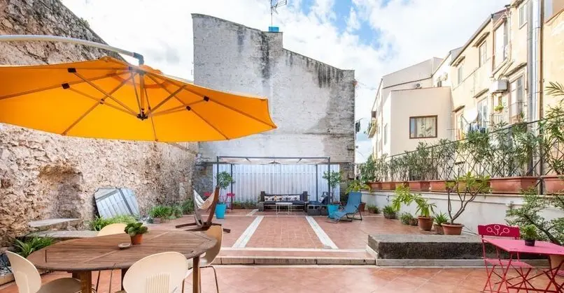 Una Terrazza sul Mercato del Capo by Wonderful Italy