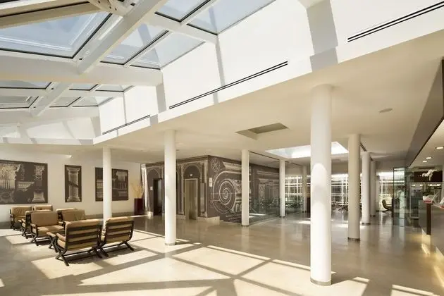 UNAHOTELS Bologna San Lazzaro - Lobi