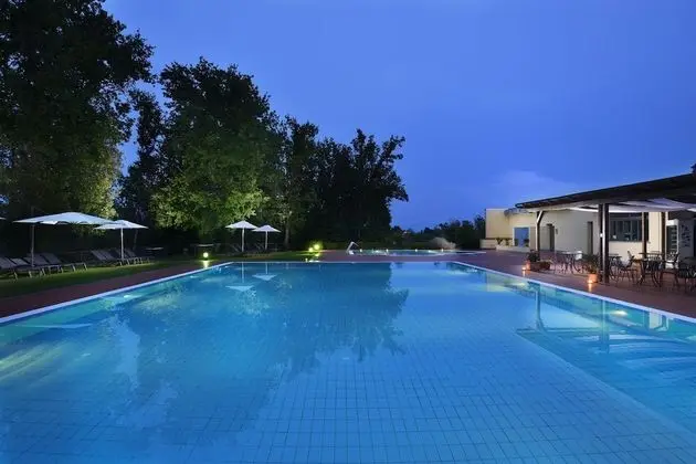 UNAHOTELS Poggio dei Medici Toscana - Havuz