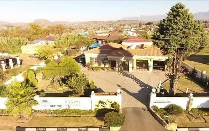 Unathi Guest Lodge