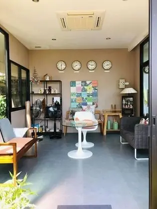Uncle Jo Hua Hin