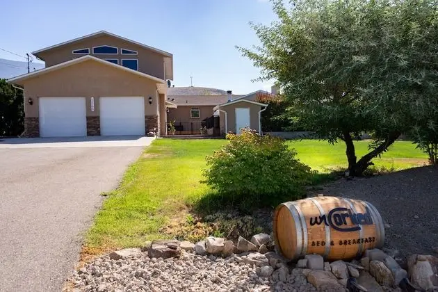 Uncorked Bed & Breakfast