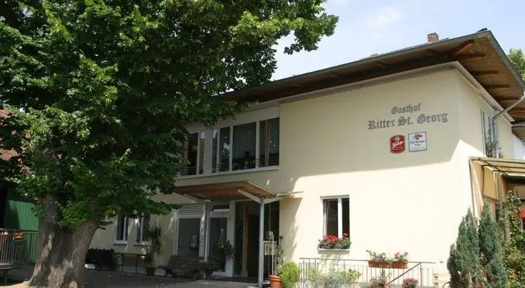 Hotel und Gasthof Ritter St. Georg - Genel