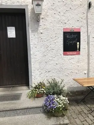 Hotel und Restaurant Alte Wache - Dış Mekan